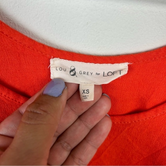 Lou & Grey Loft red/orange Linen blend tie front tank size: XS - Picture 6 of 8